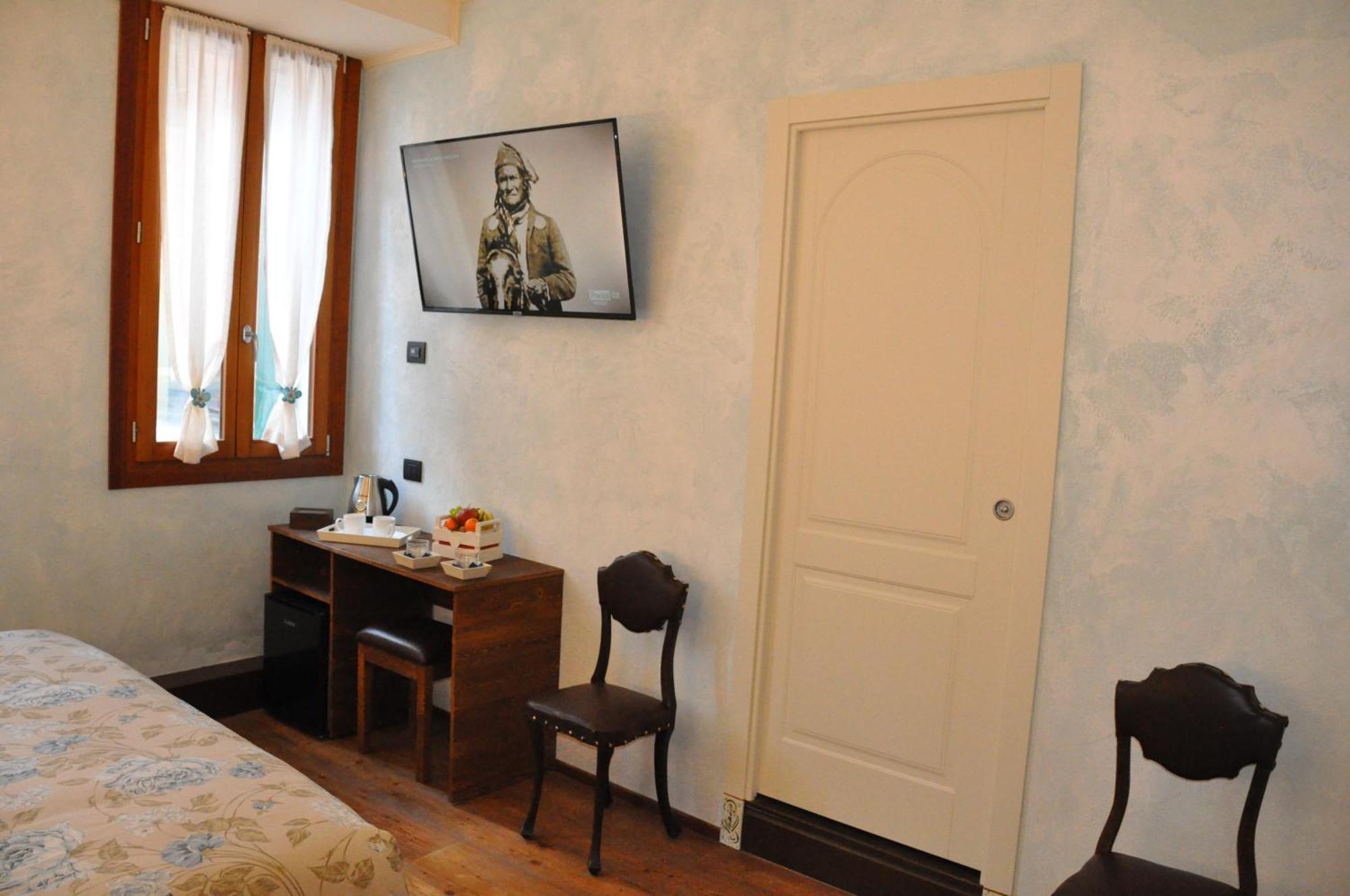 Nazionale Camere Montebelluna Exterior photo